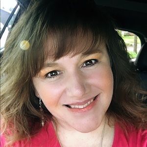 Meet your Posher, Rachael